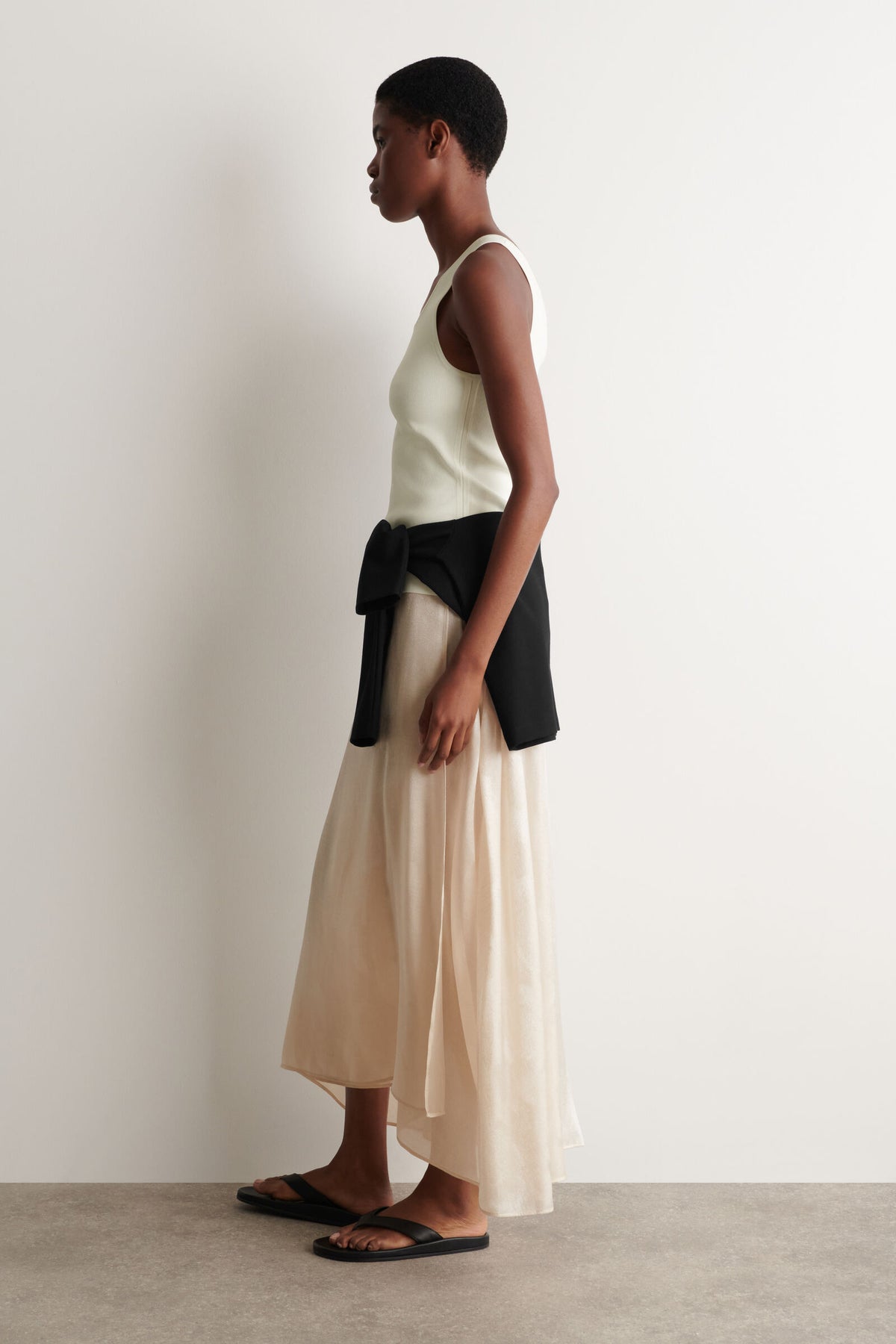 FALDA MIDI DE JACQUARD - CREMA