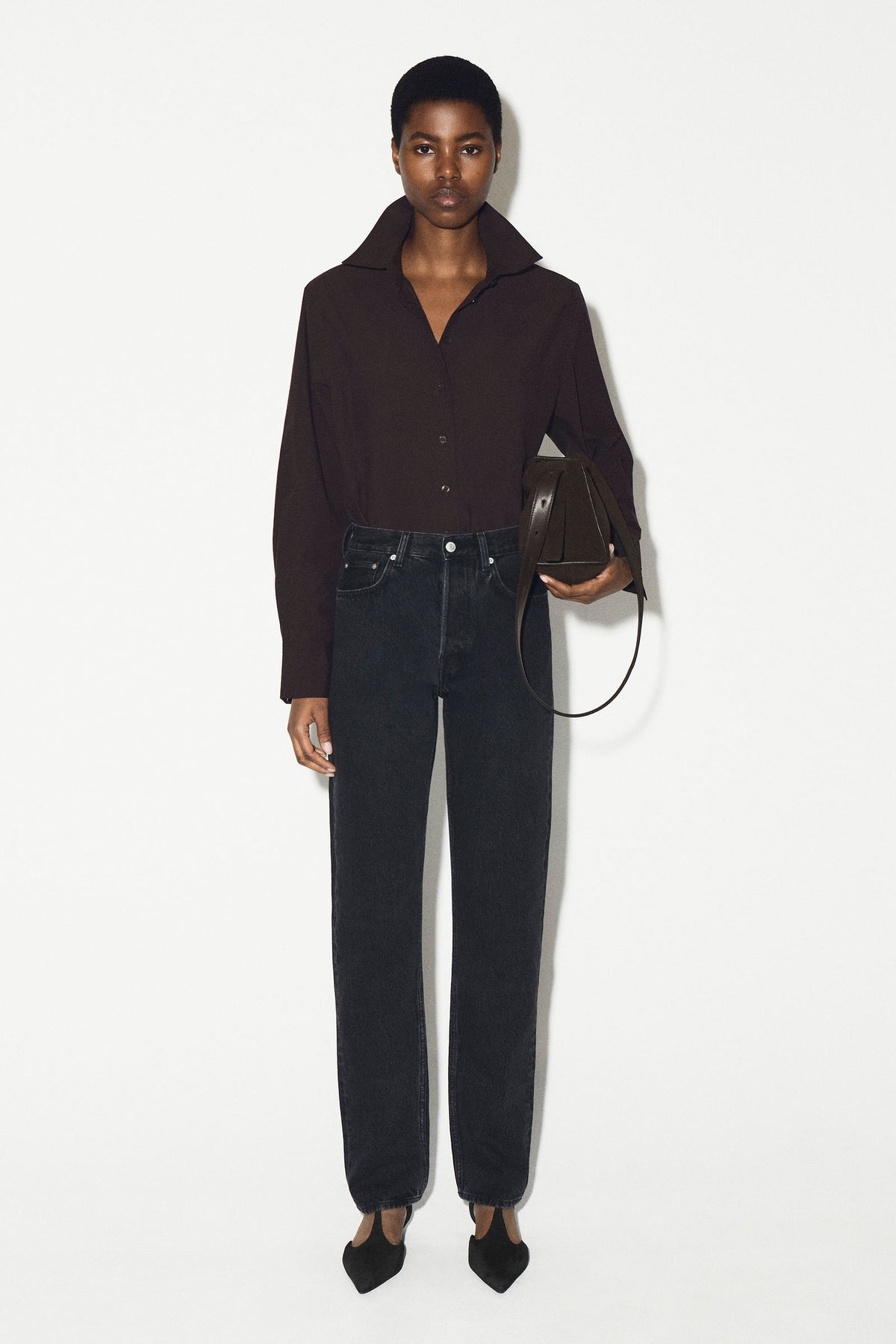 JEANS SLIM-LEG DE TUBERÍA  - NEGRO