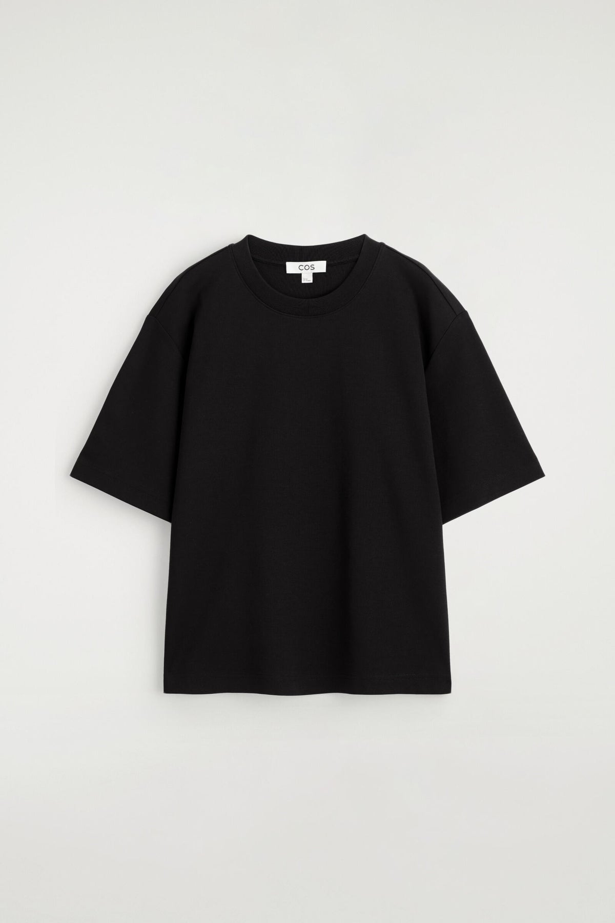CAMISETA OVERSIZED - NEGRO | DescriptiveStillLife