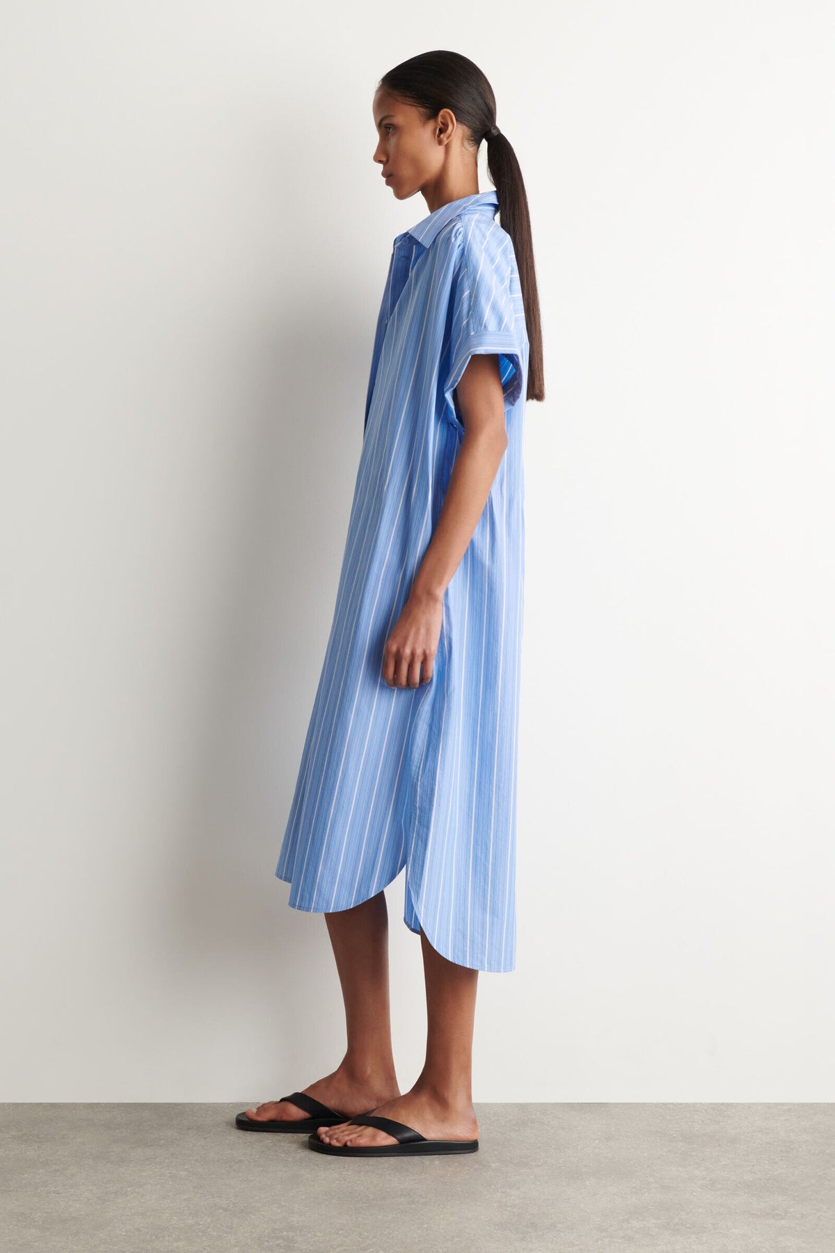 VESTIDO CAMISERO DE ALGODÓN A RAYAS Y MANGA CORTA - AZUL / RAYADO - StillMedia/Lookbook