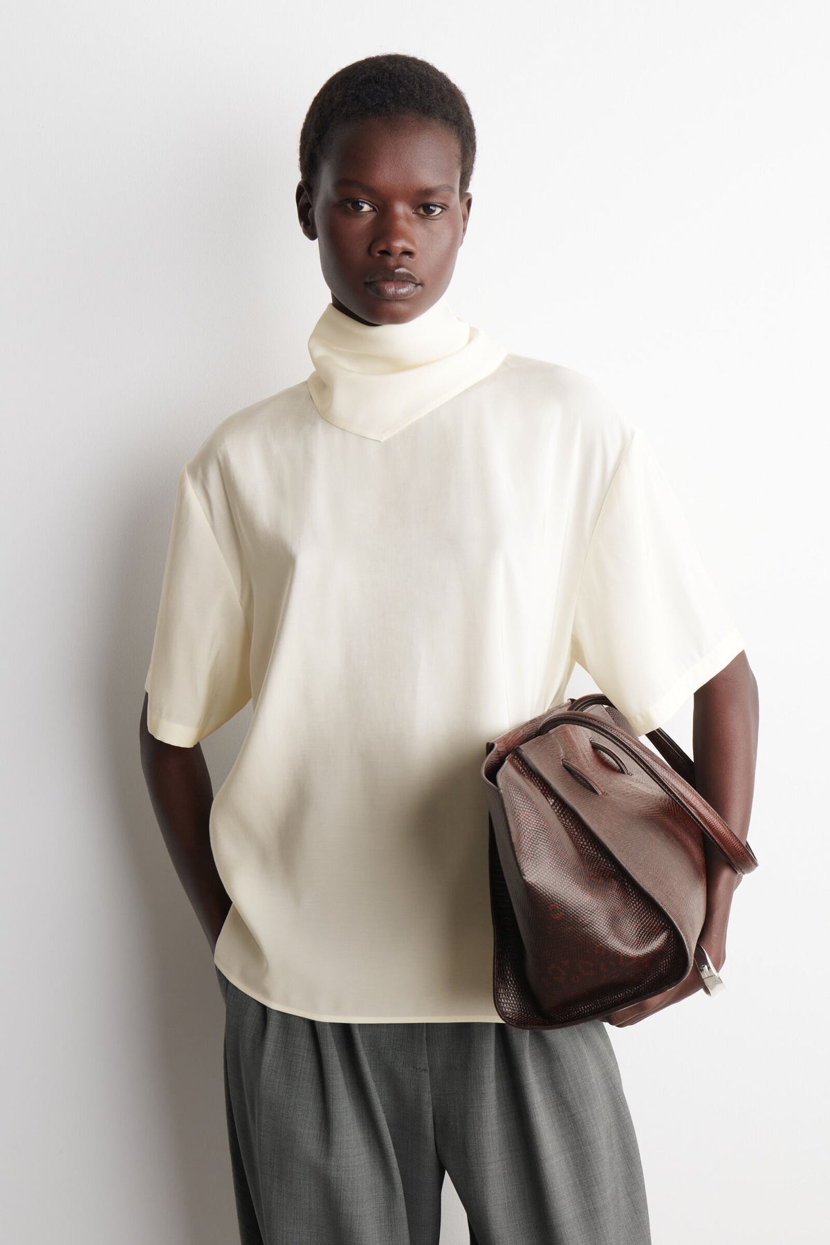 TOP CONDETALLE DE BUFANDA - MARFIL - StillMedia/Lookbook