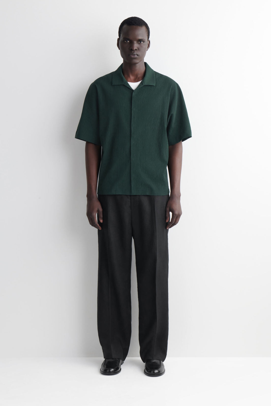 CAMISA DE ALGODÓN ARRUGADO - VERDE OSCURO