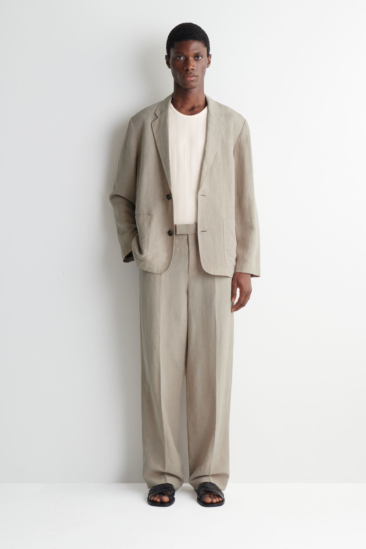 TOP DE ALGODÓN CON RIBETE RÍGIDO AJUSTADO - BEIGE CLARO