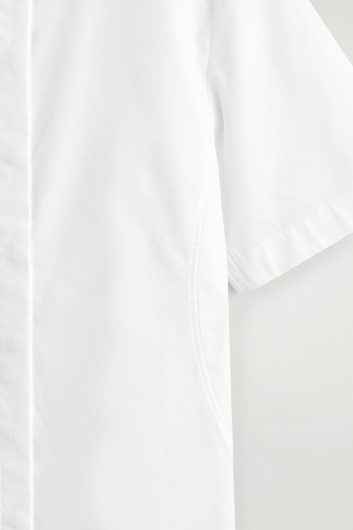VESTIDO MINI CLÁSICO DE ALGODÓN - BLANCO | DescriptiveDetail