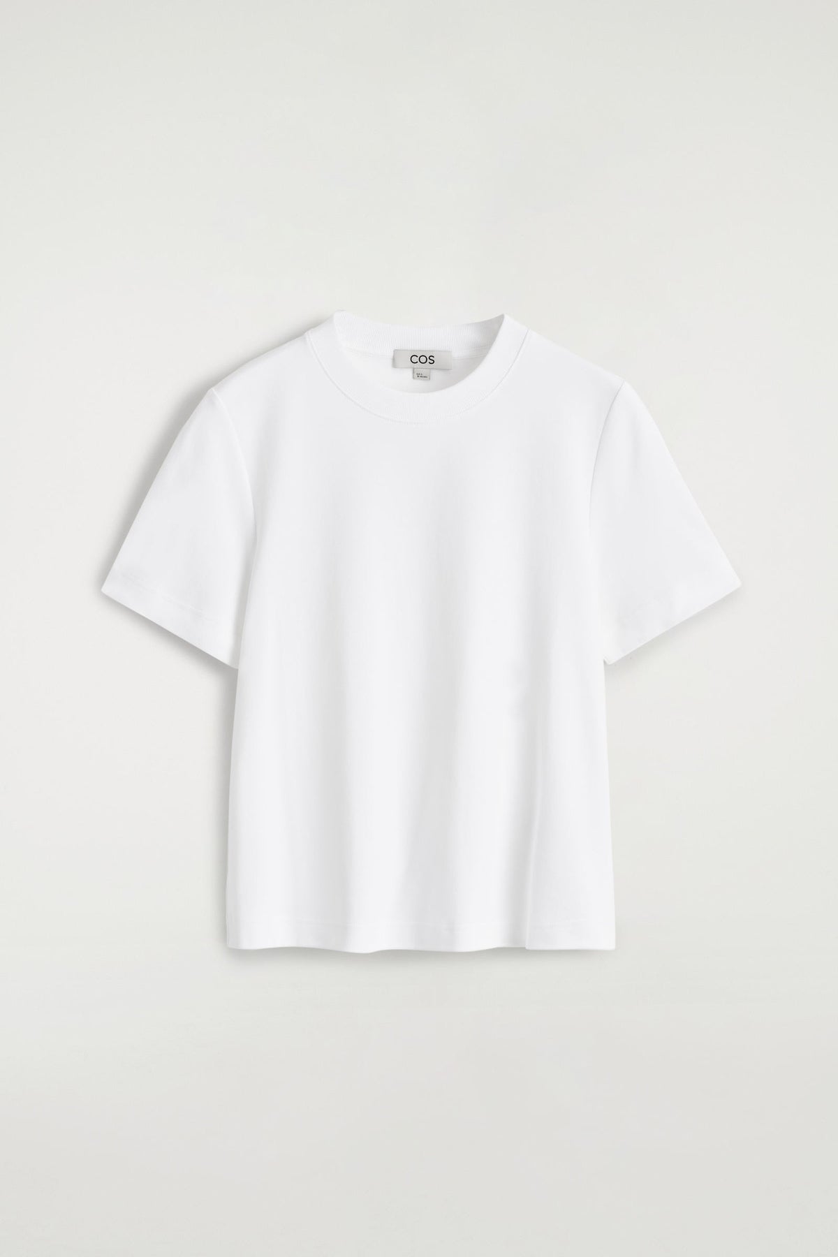 CAMISETA DE CORTE LIMPIO - BLANCO | DescriptiveStillLife