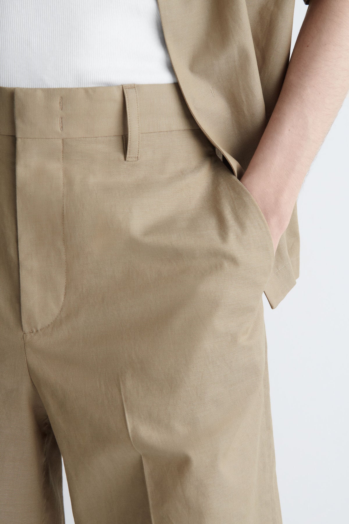 SHORTS DE ALGODÓN TEXTURIZADO - BEIGE