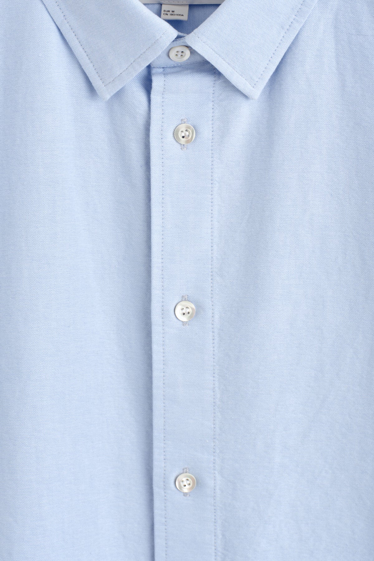 CAMISA DE ALGODÓN OXFORD - AZUL CLARO | DescriptiveDetail