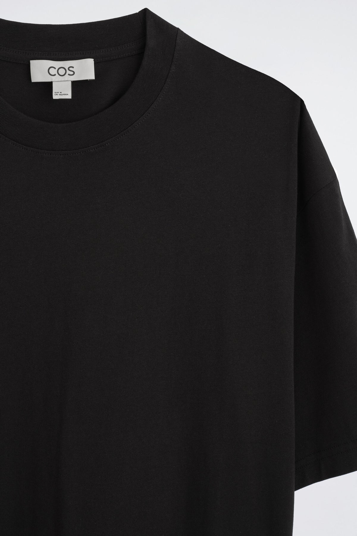 CAMISETA DE ALGODÓN RELAJADA Y LIGERA - NEGRO | DescriptiveDetail