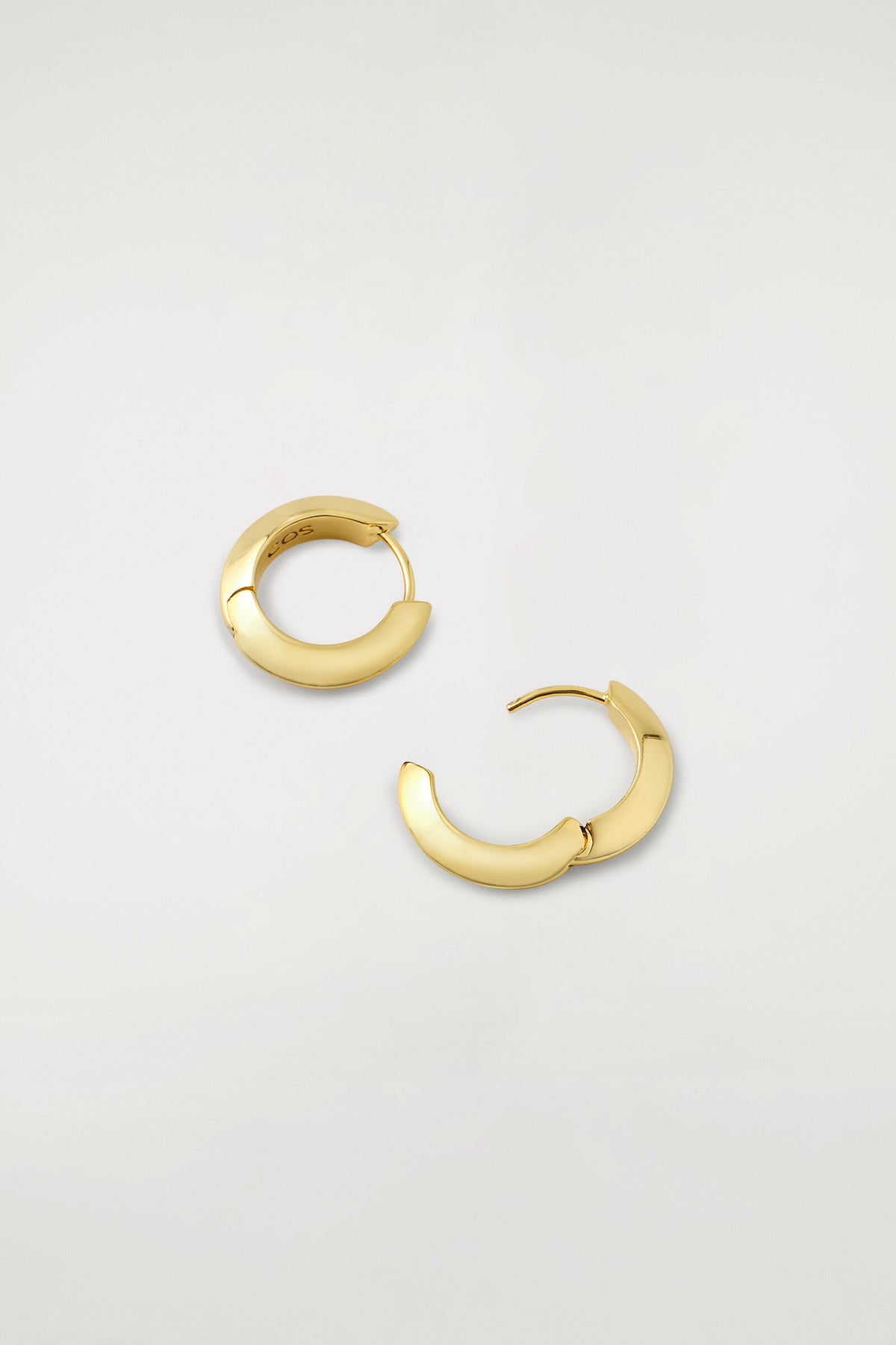 ARETES MINI AROS FACETADOS - DORADO | DescriptiveDetail