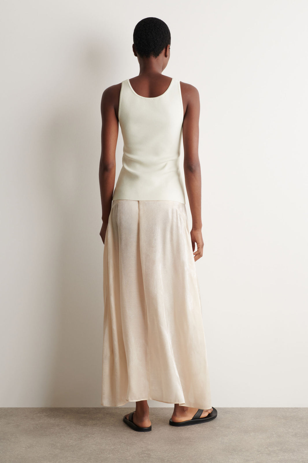 FALDA MIDI DE JACQUARD - CREMA