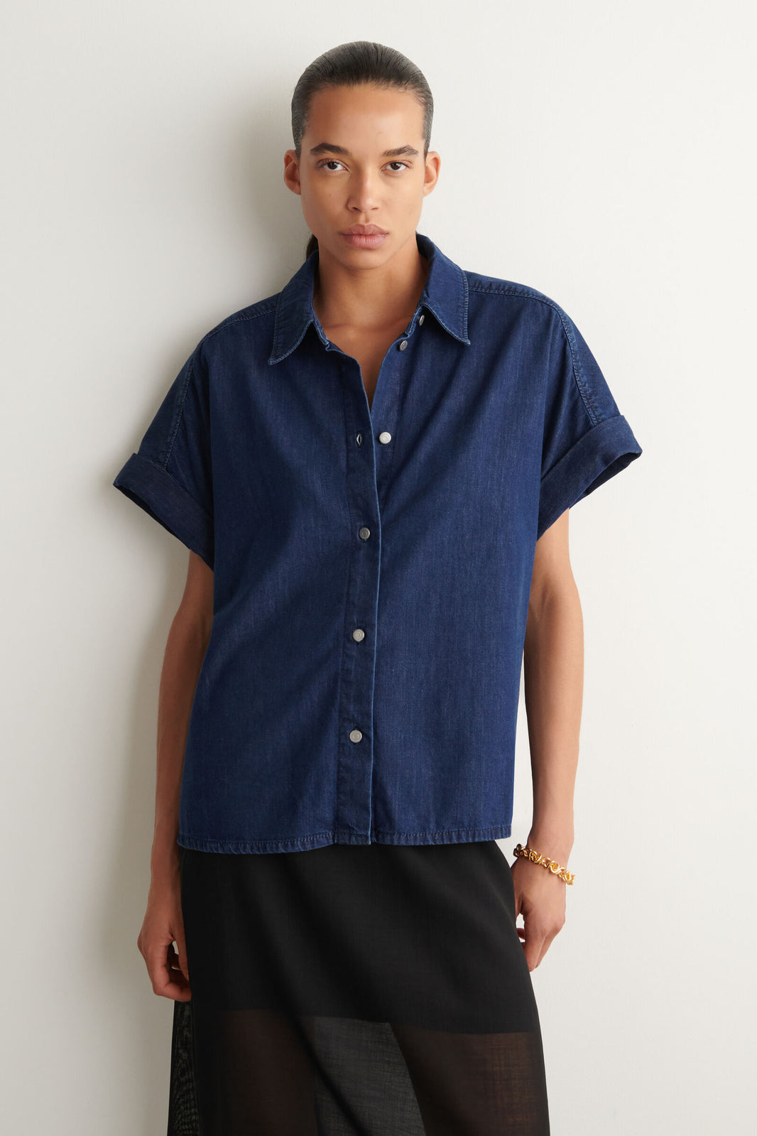 CAMISA DE MEZCLILLA DE MANGA CORTA - AZUL OSCURO