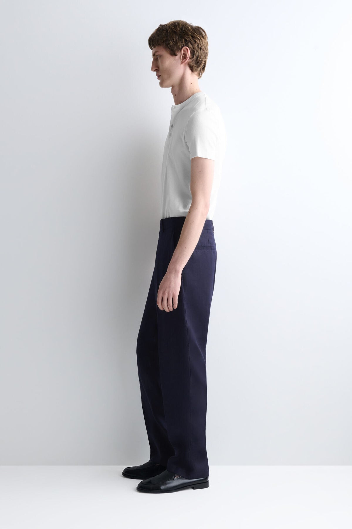 PANTALONES RELAJADOS DE LINO - MARINO - StillMedia/Lookbook
