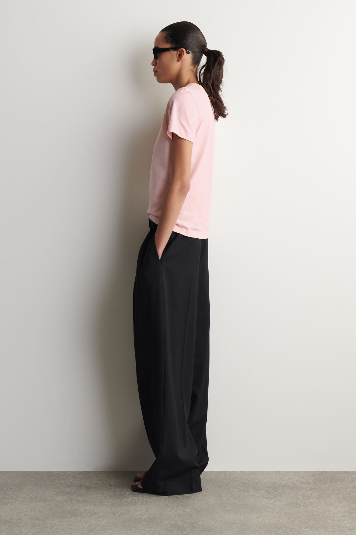 CAMISETA DE ALGODÓN CON CUELLO REDONDO - ROSA CLARO