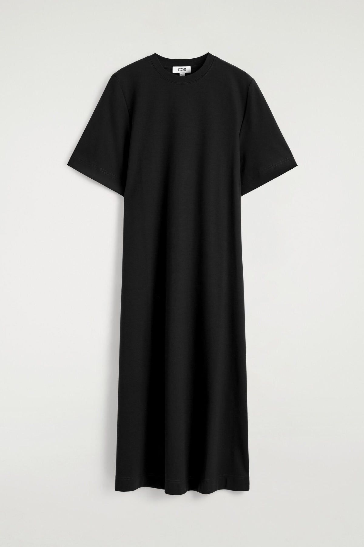 VESTIDO T-SHIRT MIDI CON DETALLE DE CINTURÓN - NEGRO | DescriptiveStillLife