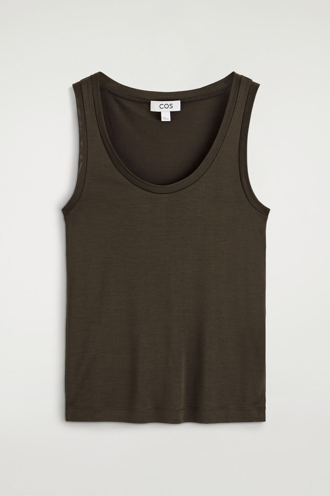 TANK TOP DE SEDA CON ESCOTE REDONDO - MARRÓN | DescriptiveStillLife