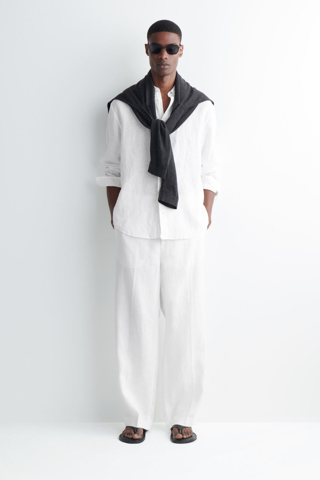 PANTALONES DE LINO DE AJUSTE RELAJADO Y DE CORTE RECTO - BLANCO