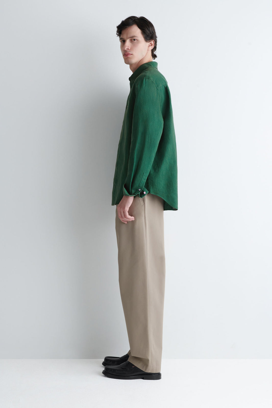 CAMISA DE LINO RELAJADA - VERDE OSCURO