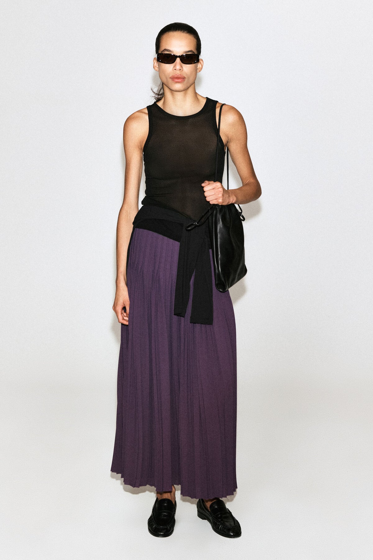 FALDA MIDI DE CREP PLISADA - MORADO