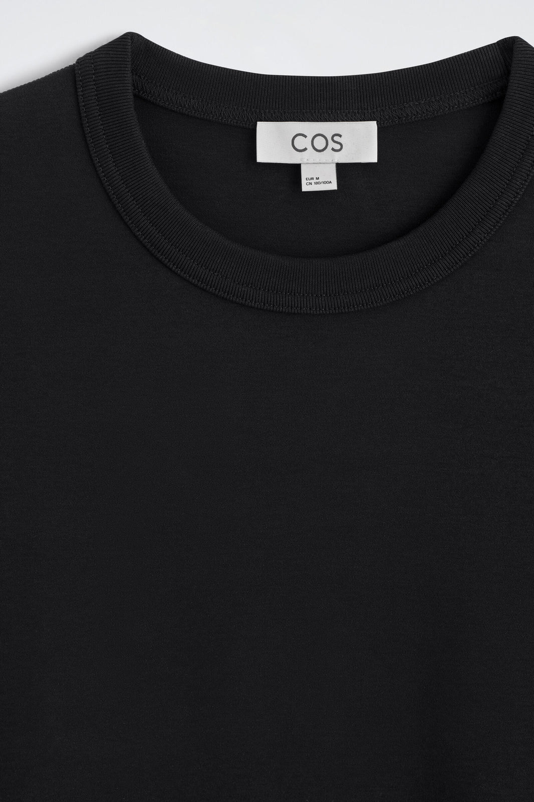 CAMISETA DE ALGODÓN ENTRELAZADO CON CUELLO REDONDO - NEGRO | DescriptiveDetail
