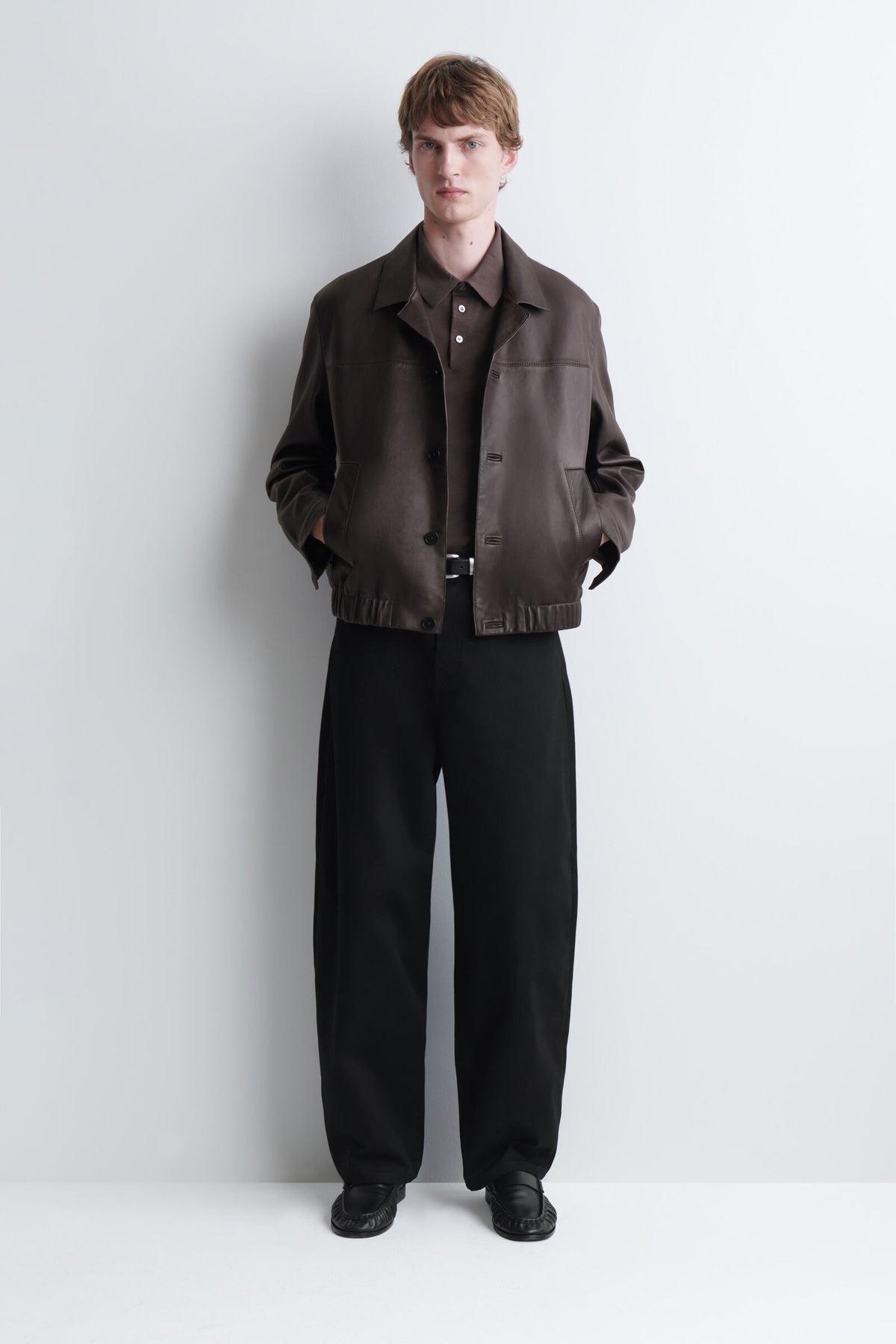 POLO DE SEDA TEJIDO SLIM - MARRÓN