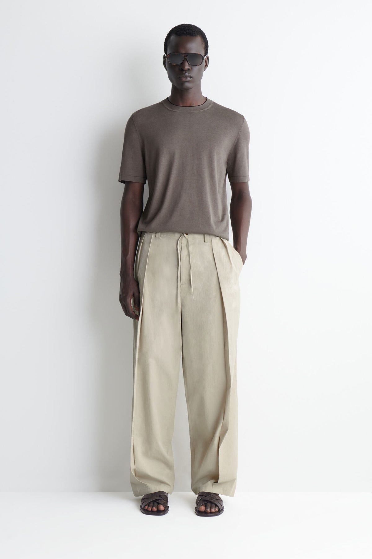 CAMISETA DE ALGODÓN Y SEDA CON PUNTERA EN CONTRASTE - BEIGE