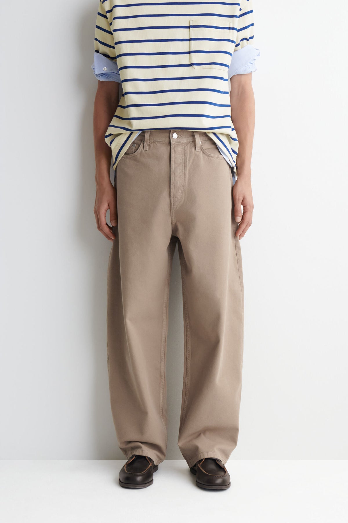 JEANS MALLOW RELAXED-FIT BARREL-LEG - BEIGE