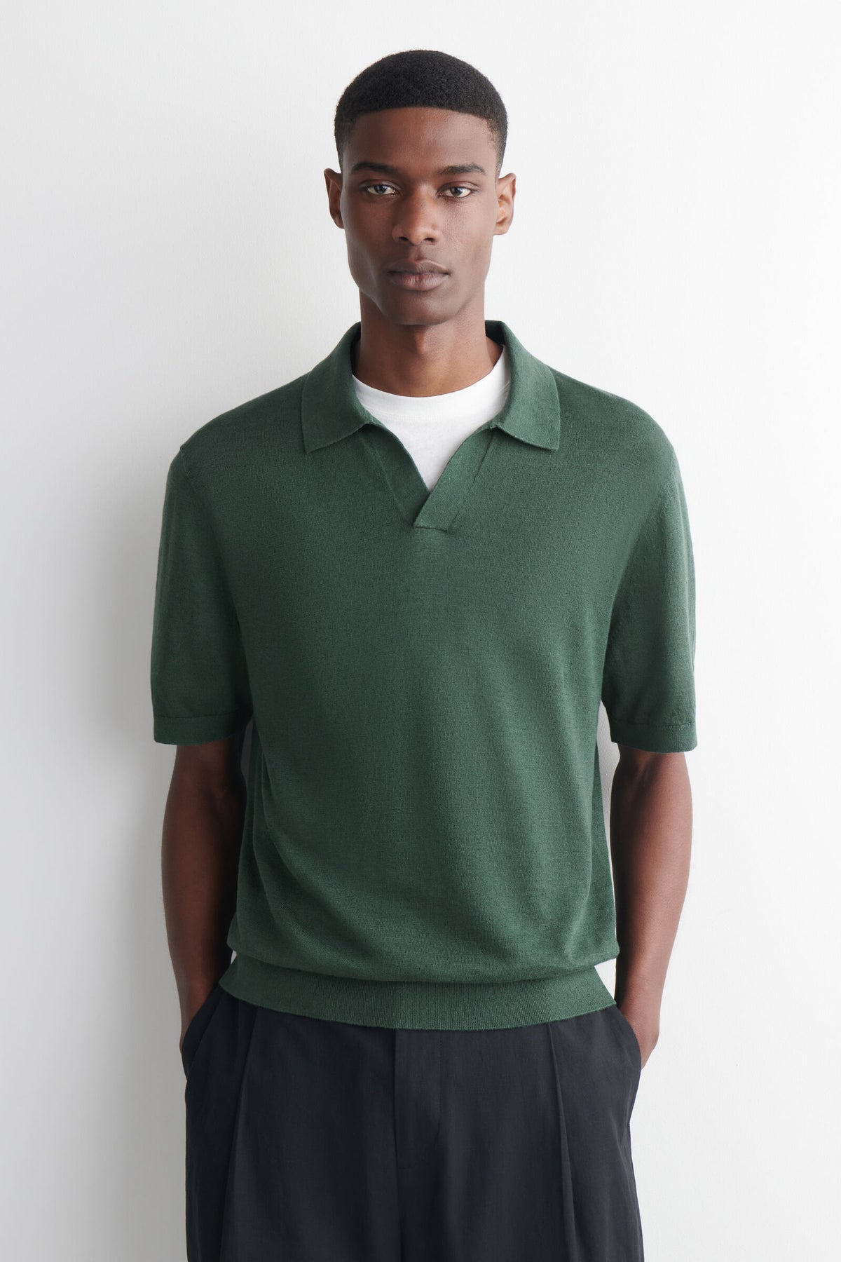 POLO DE LINO TEJIDO - VERDE OSCURO