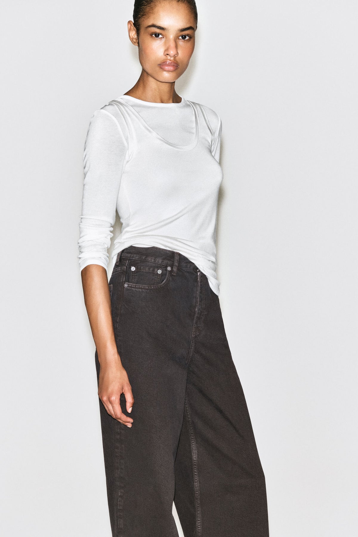 JEANS DE TIRO - MARRÓN