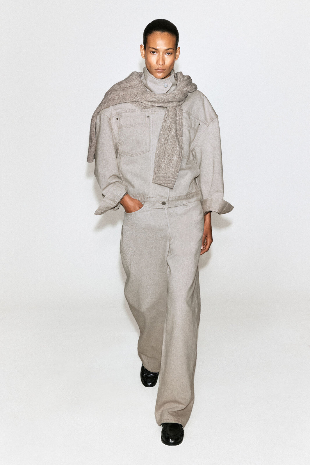 CHAQUETA DE MEZCLILLA - BEIGE