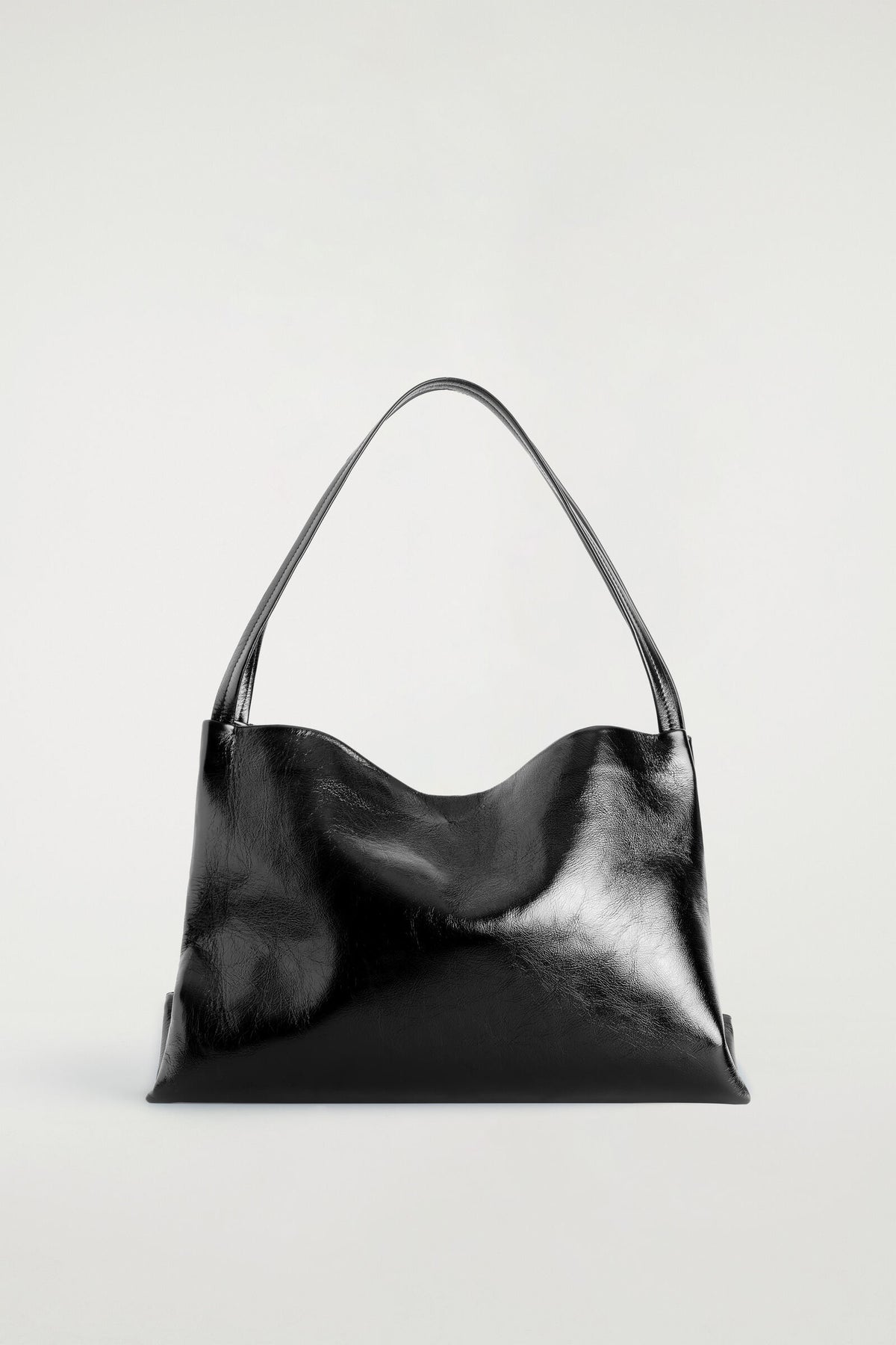 BOLSA DE PABELLÓN - PIEL - NEGRO | DescriptiveStillLife