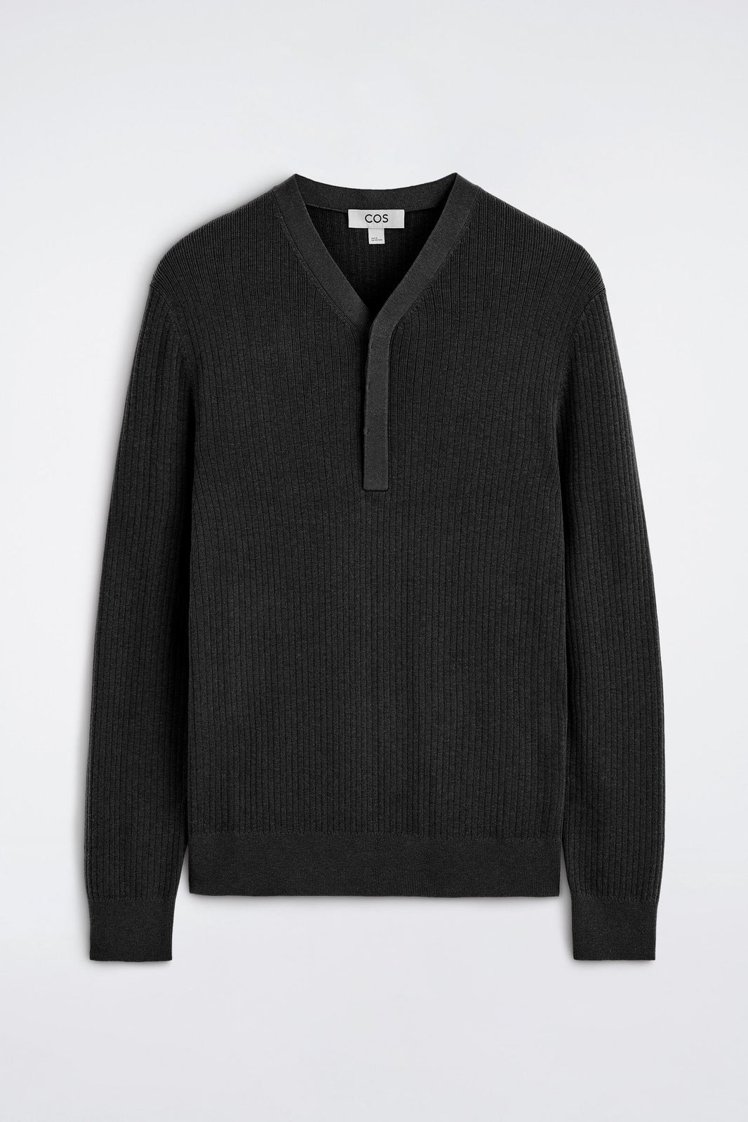 TOP HENLEY DE PUNTO ACANALADO - NEGRO | DescriptiveStillLife