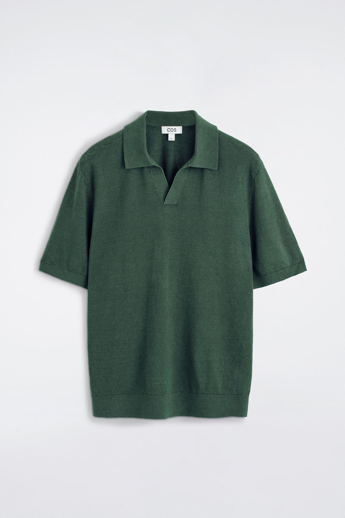 POLO DE LINO TEJIDO - VERDE OSCURO | DescriptiveStillLife