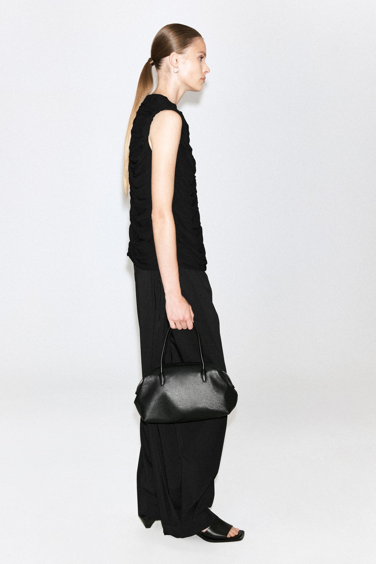 GATHERED PANELLED TOP - NEGRO