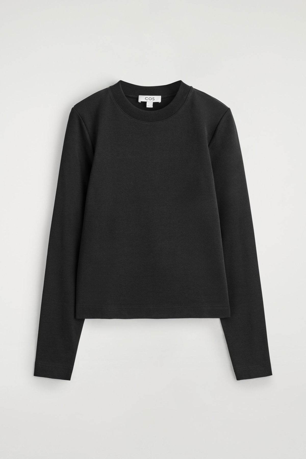 CAMISETA DE MANGA LARGA DE CORTE LIMPIO - NEGRO | DescriptiveStillLife