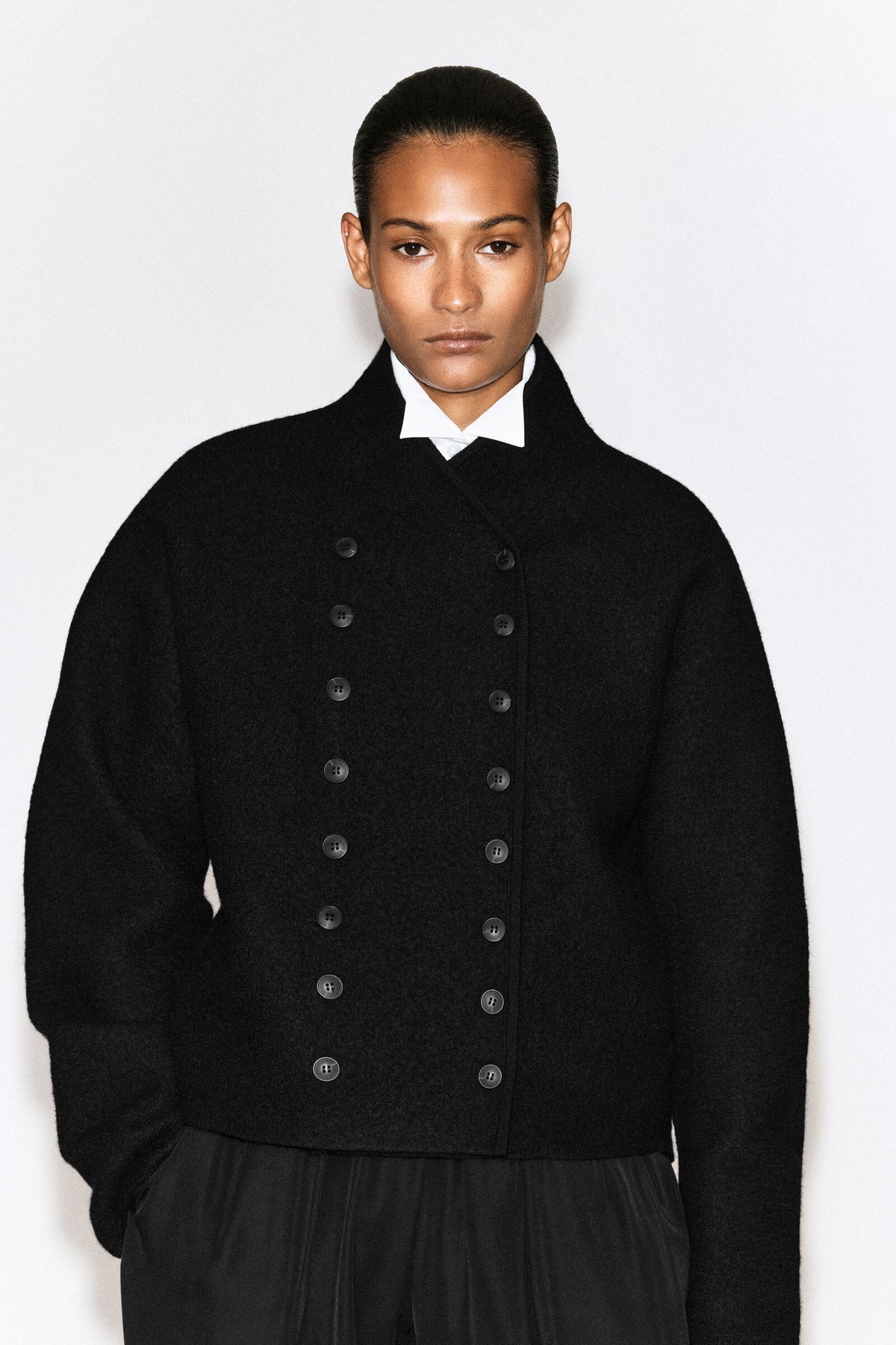 SACO DE UNIFORME DE LANA FIELTRADA - NEGRO