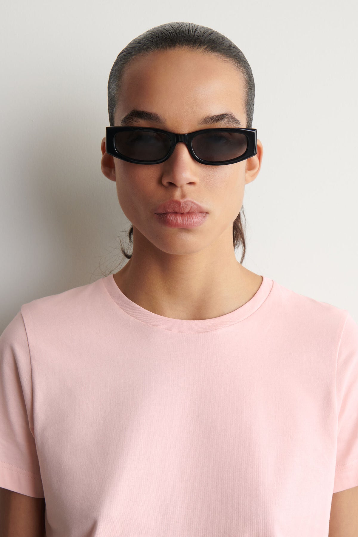 CAMISETA DE ALGODÓN CON CUELLO REDONDO - ROSA CLARO