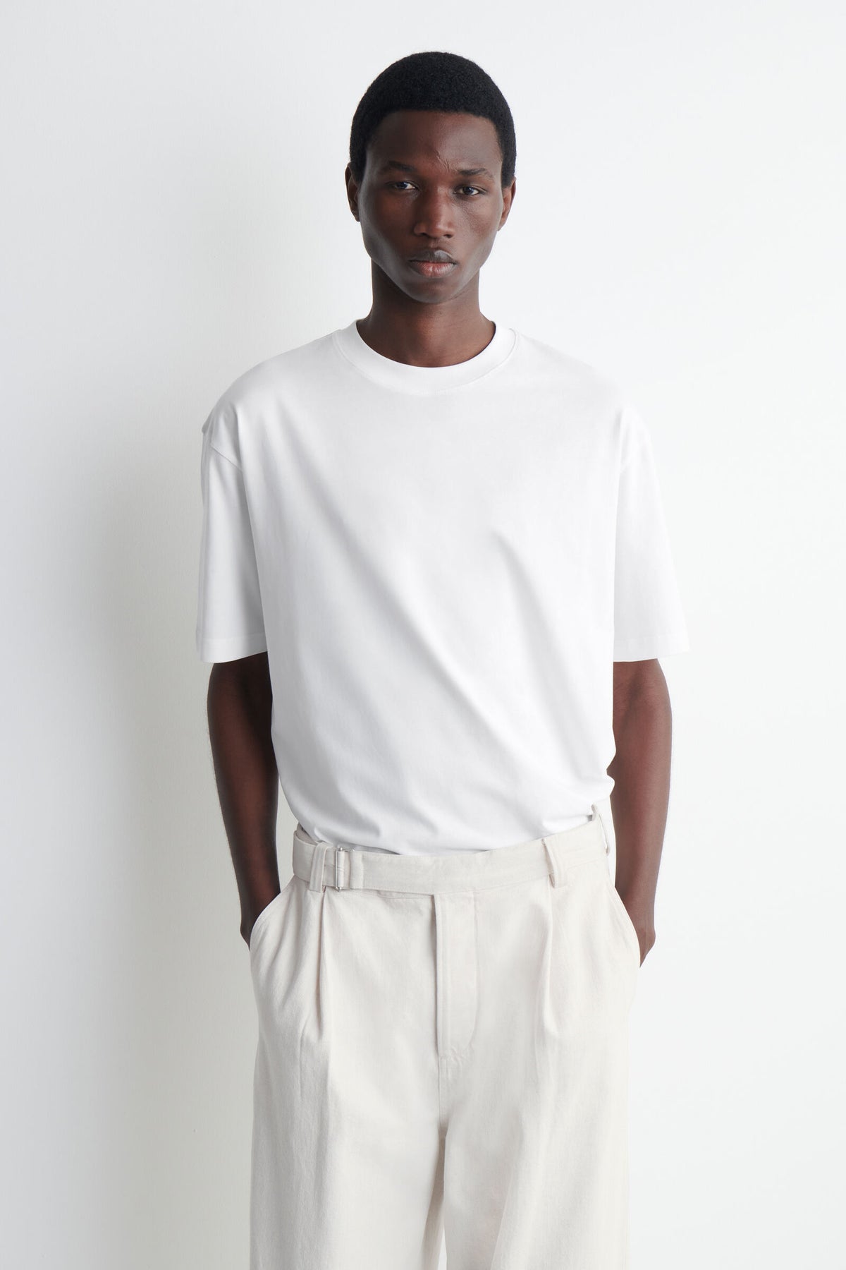 CAMISETA DE ALGODÓN RELAJADA Y LIGERA - BLANCO