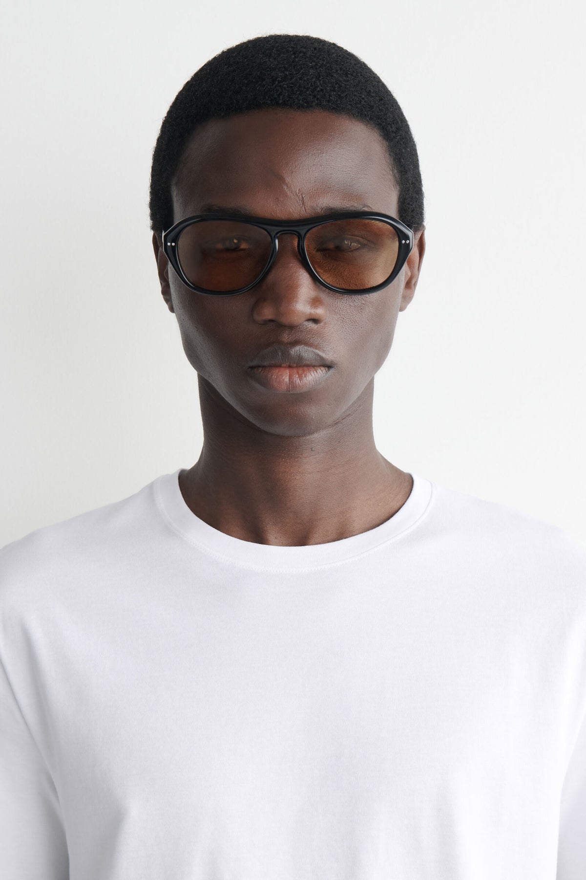 CAMISETA DE ALGODÓN CON CUELLO REDONDO - BLANCO