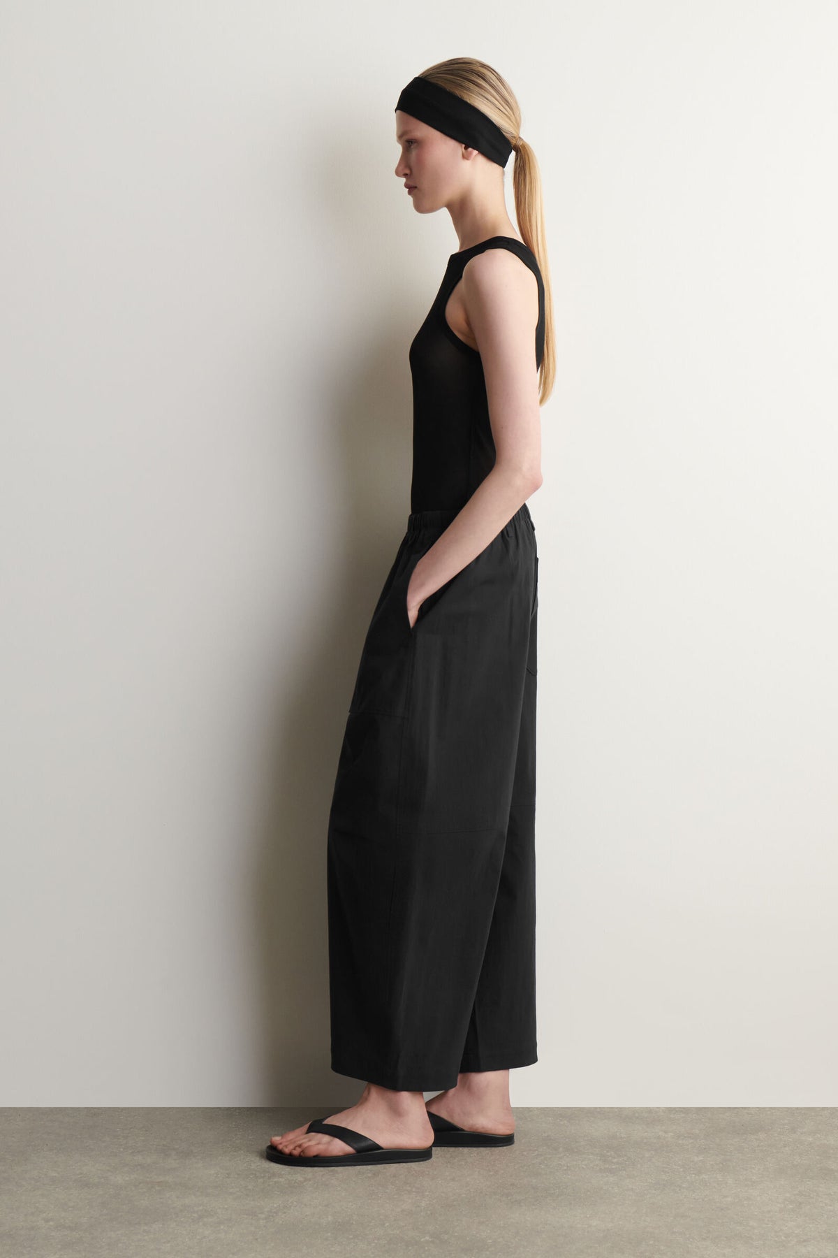 PANTALONES DE ALGODÓN DE CORTE RECTO - NEGRO