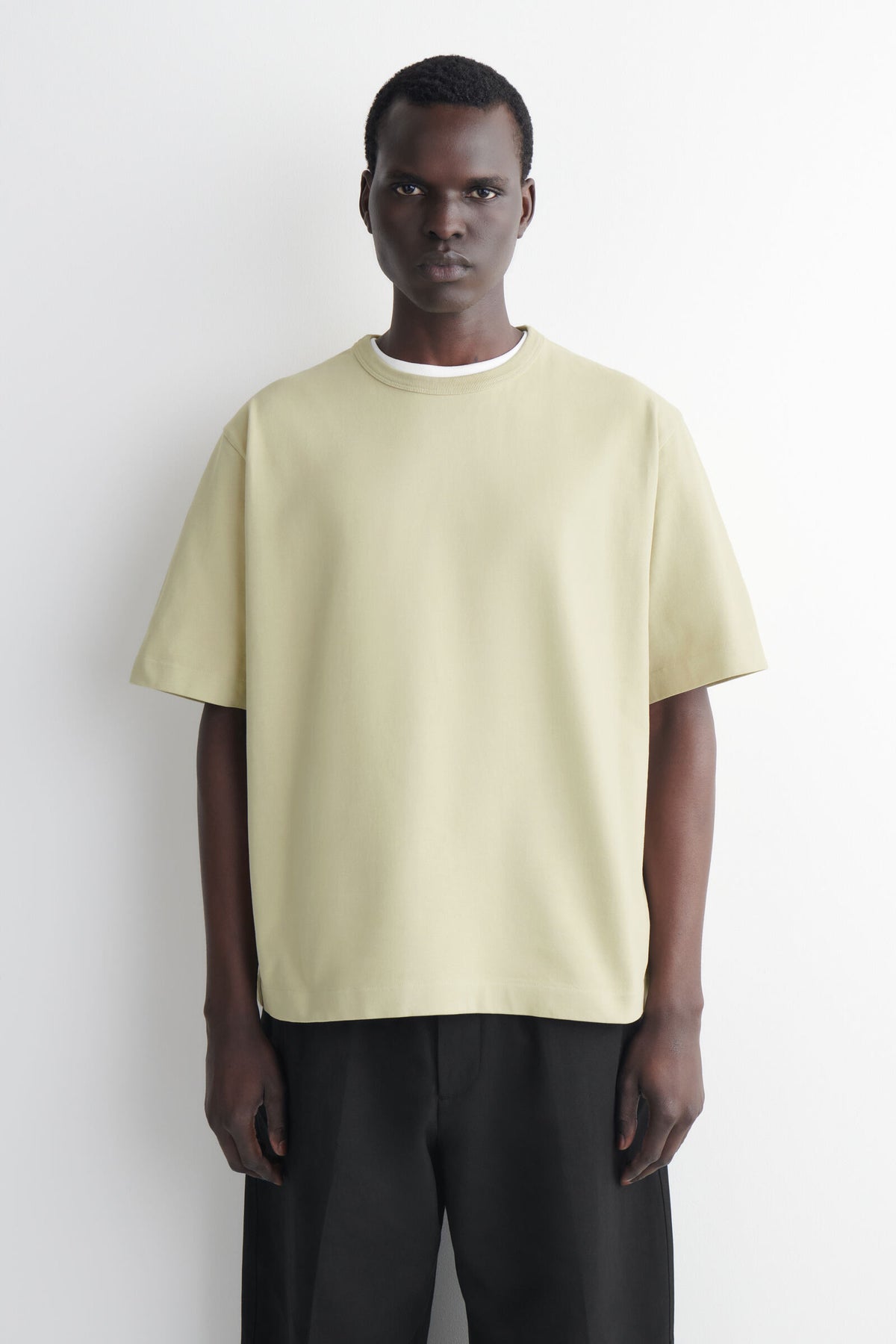 CAMISETA DE ALGODÓN RELAJADO LAVADO - VERDE DESGASTADO