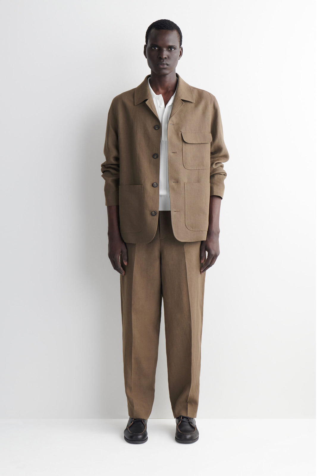 PANTALONES DE LINO CON TALLE RELAJADO Y CORTE CÓNICO - BEIGE