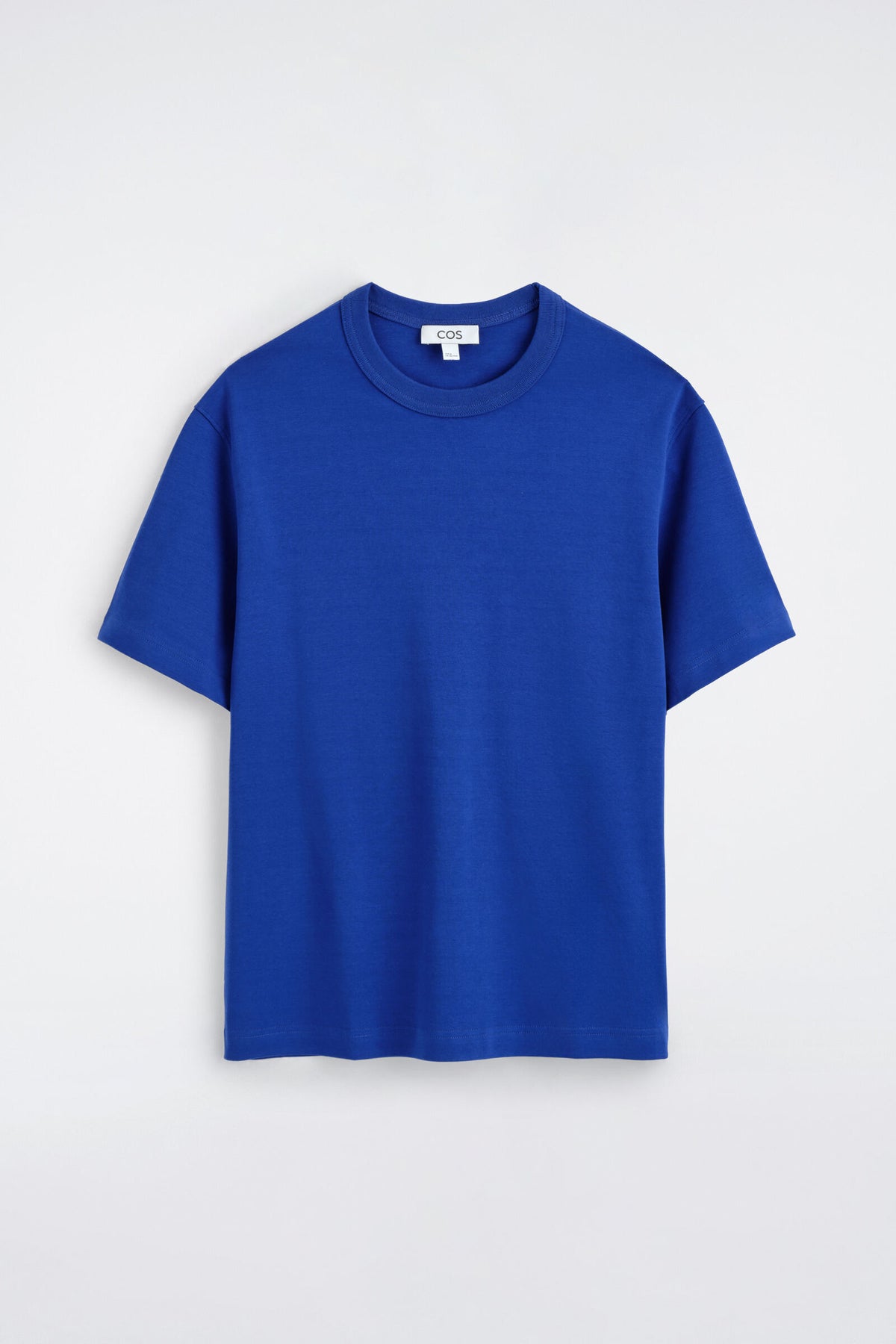 CAMISETA DE ALGODÓN ENTRELAZADO CON CUELLO REDONDO - AZUL BRILLANTE | DescriptiveStillLife