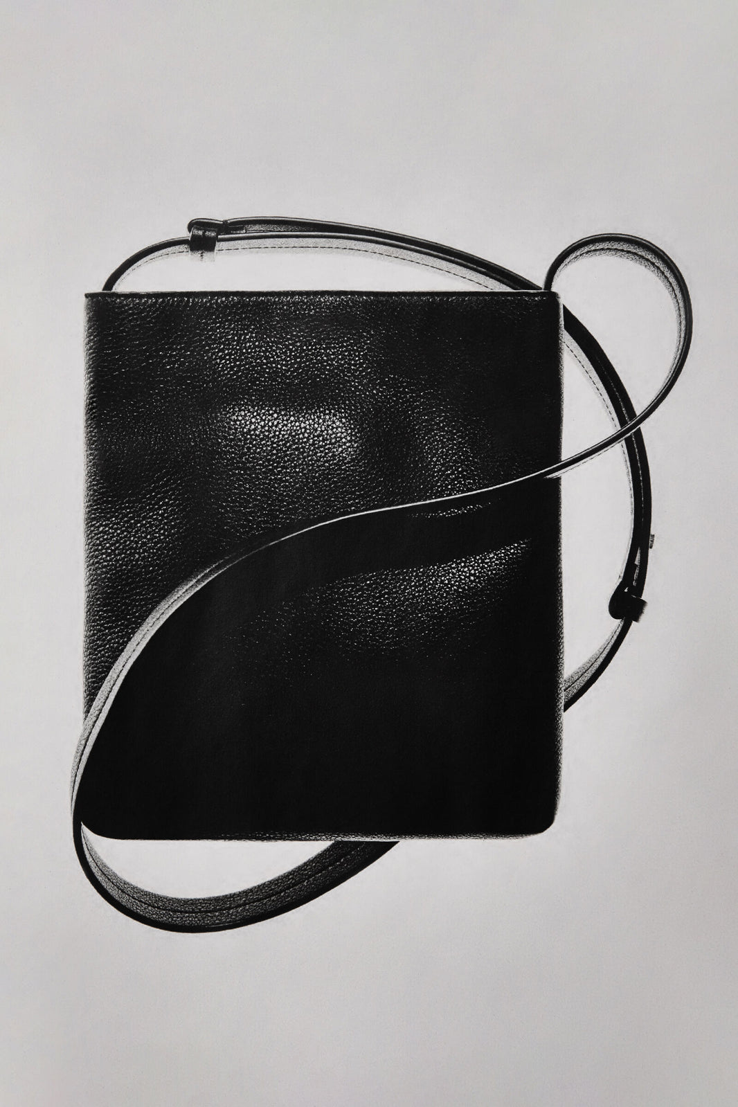 BOLSO DE HOMBRO URBANO - PIEL GRANEADA - NEGRO | Lookbook