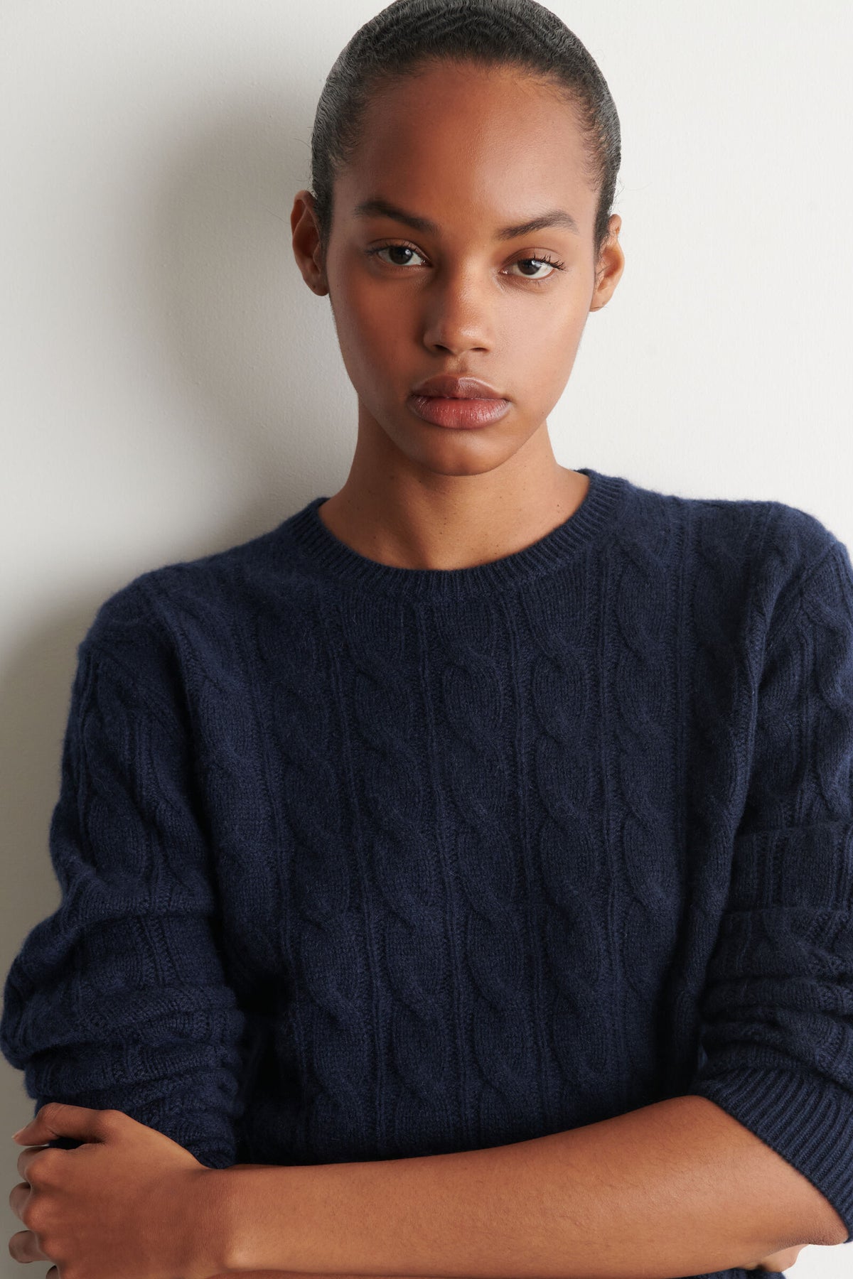 SUÉTER DE CASHMERE TEJIDO DE TRENZA - AZUL MARINO