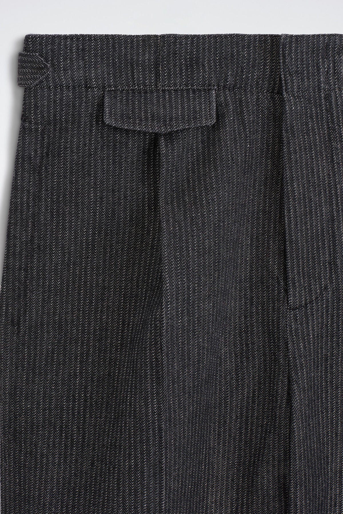 PANTALONES DE MEZCLILLA DE RAYAS, RELAJADOS, DE PIERNA ANCHA - NEGRO / A RAYAS | DescriptiveDetail