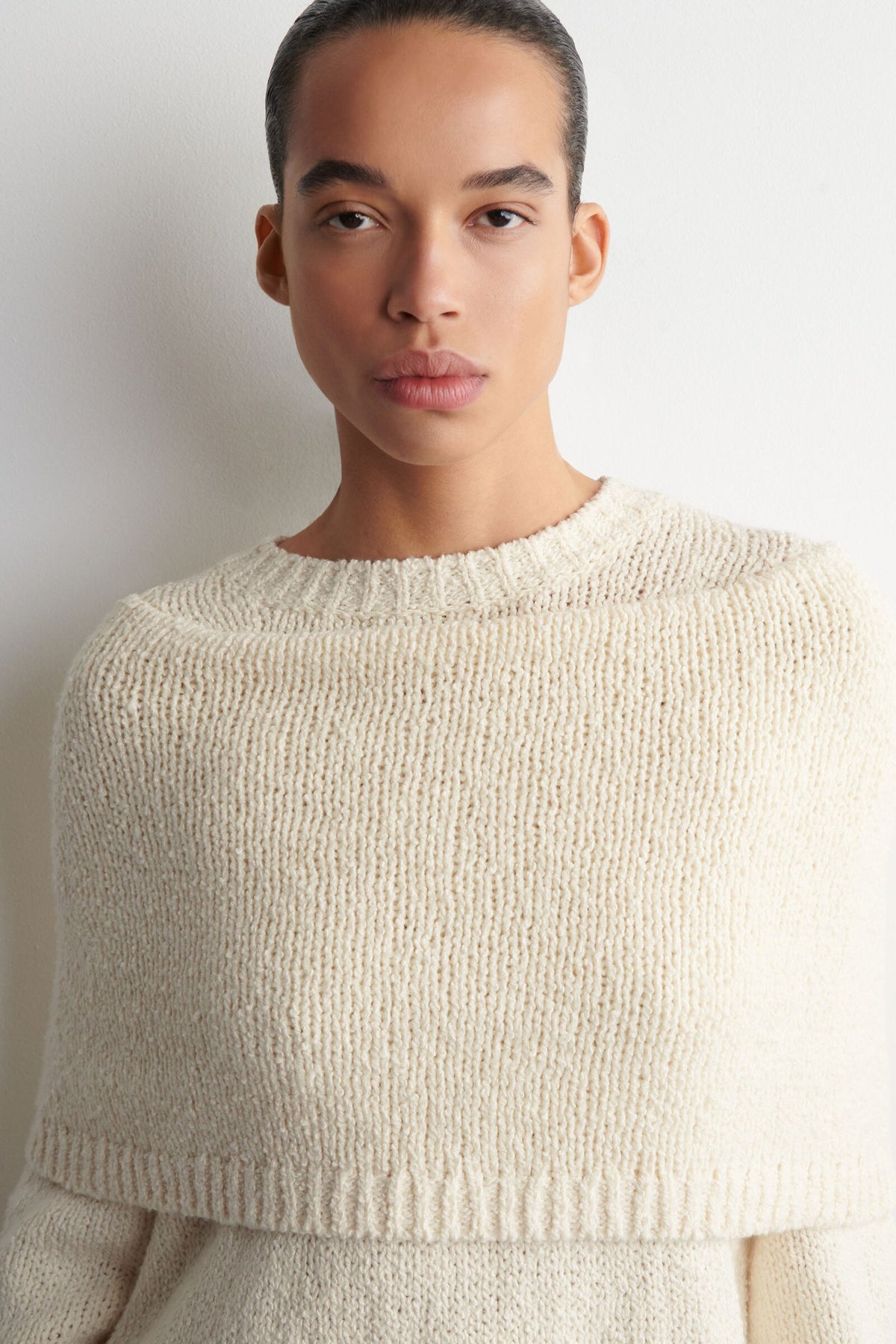 SUÉTER DE LANA MERINO-CASHMERE CON CHAL EN CAPAS - BLANCO - StillMedia/Lookbook