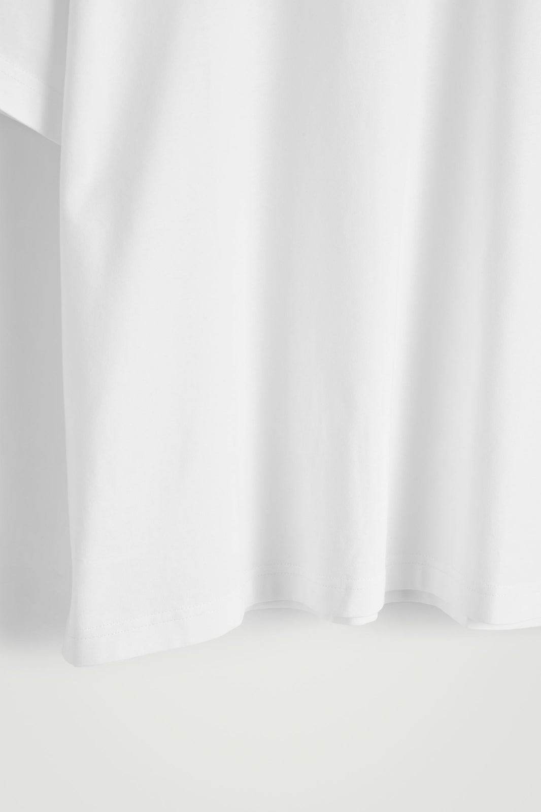 CAMISETA DE ALGODÓN RELAJADA Y LIGERA - BLANCO | DescriptiveDetail