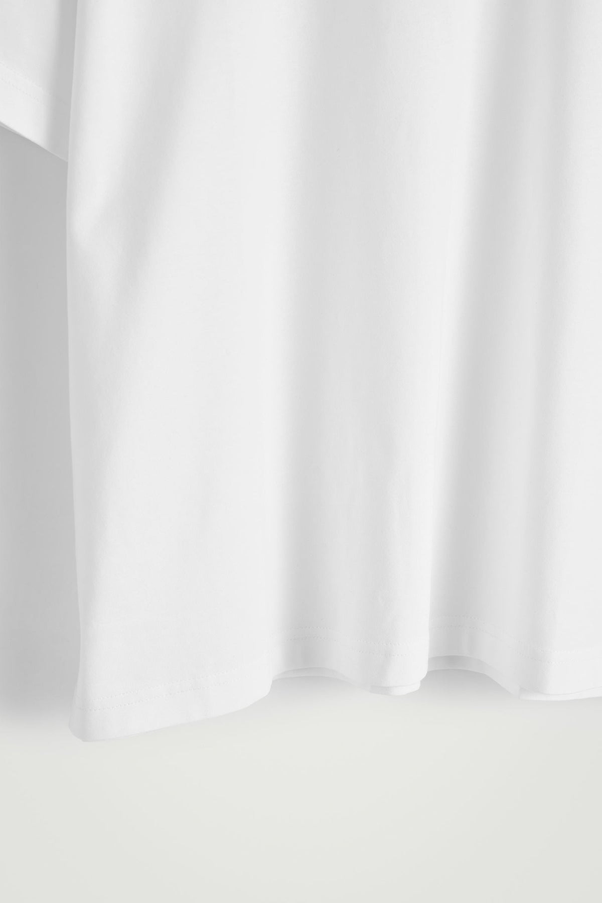 CAMISETA DE ALGODÓN RELAJADA Y LIGERA - BLANCO | DescriptiveDetail