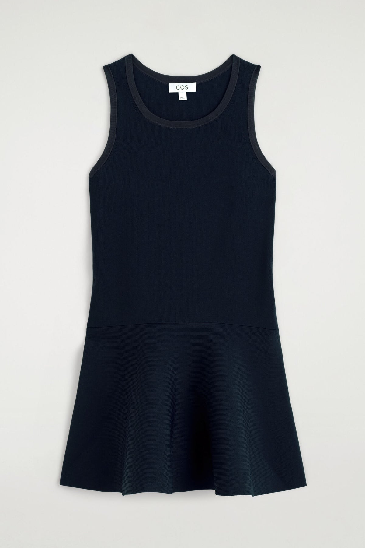 VESTIDO MINI TEJIDO ACAMPANADO - AZUL MARINO | DescriptiveStillLife