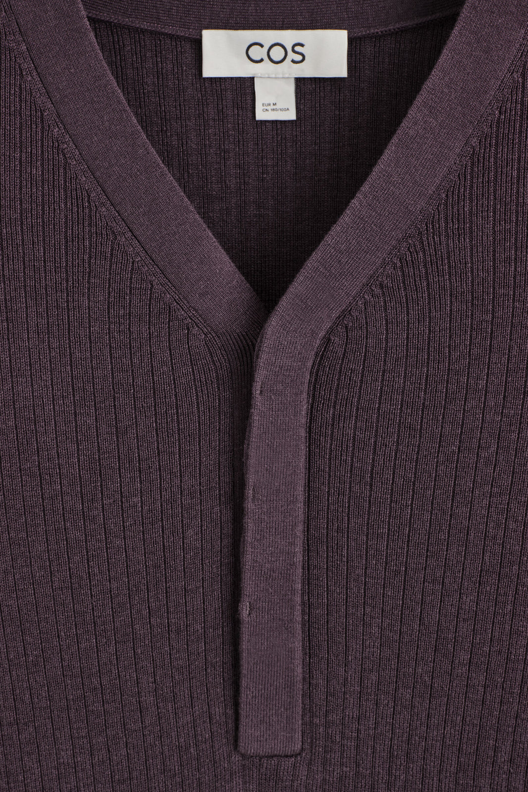 TOP HENLEY DE PUNTO ACANALADO - CAOBA | DescriptiveDetail